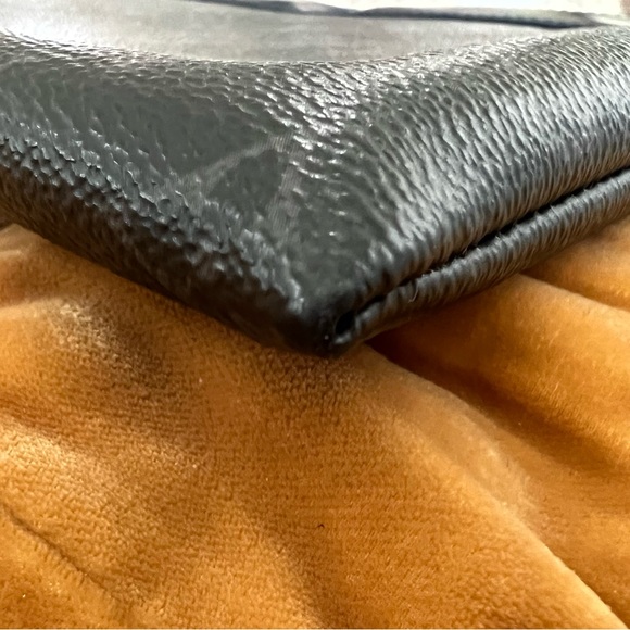 LOUIS VUITTON ECLIPSE DISCOVERY POCHETTE MONOGRAM POUCH CASE CLUTCH BAG M62291 - Picture 3 of 12